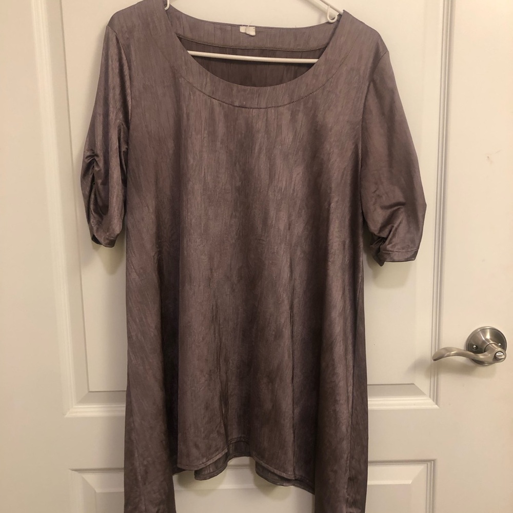 Elegant Gray Women's Top